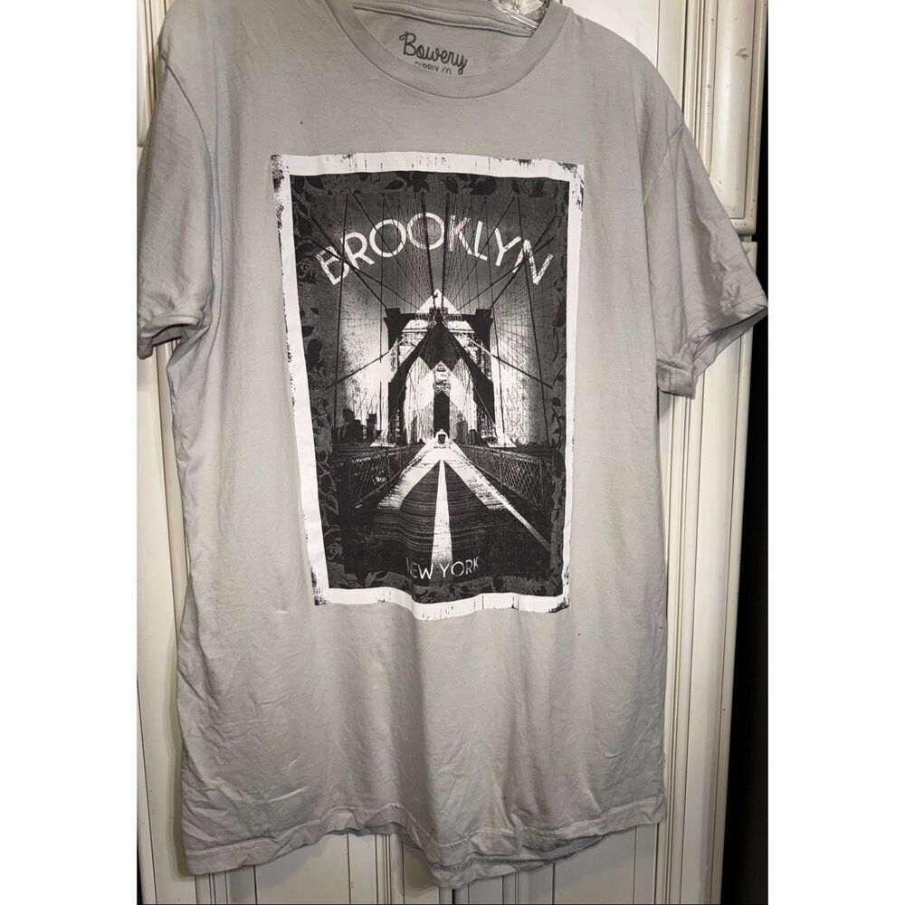 Bowery Supply Co. Women's Cotton Brooklyn Graphic T-Shirt Light Gray Size Large